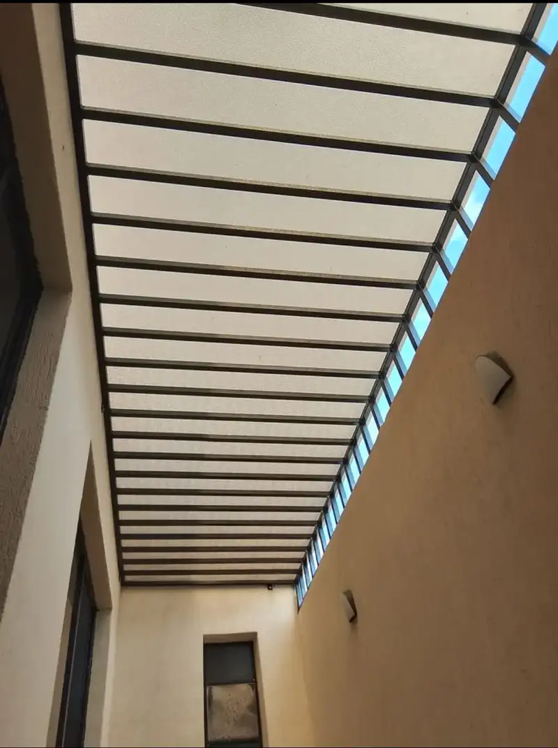 لكسان تغطية مضمون - ضمان طويل الأمد - الرياض 0532228615 - مظلات وسواتر القاسم الحديثة